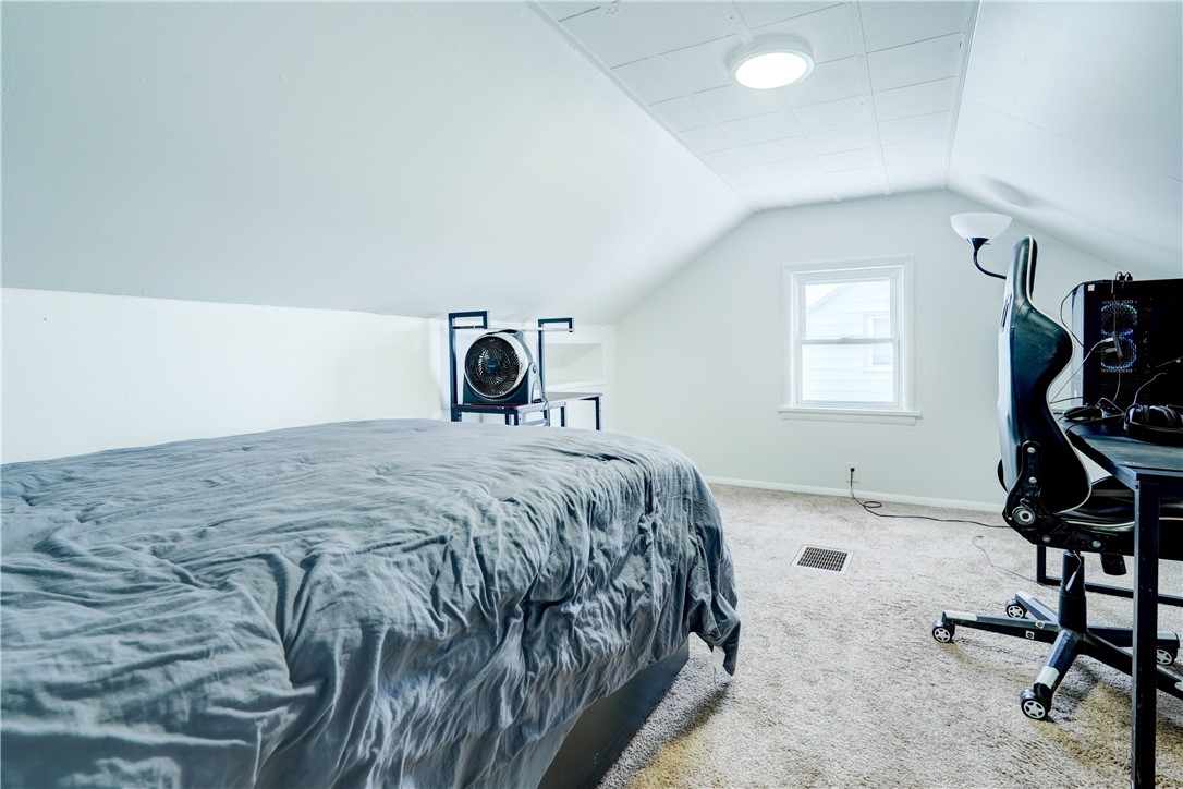 337 Dunn Street Rochester, NY 14621 - Photo 13 of 18