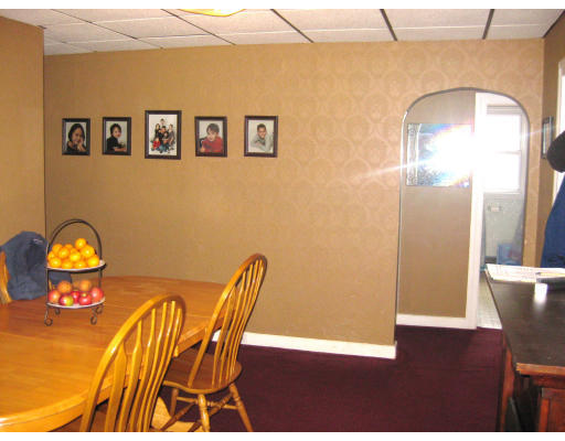 17 South Sturbridge Road Charlton, MA 01507 - Photo 9 of 26 a view of a dining room with furniture and wooden floor
