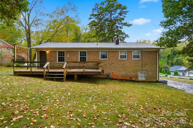 $300,000 | 671 Sedgefield Street Southwest, Concord, NC 28025