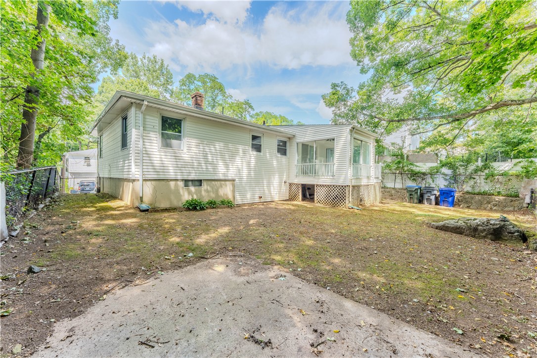 31 Ridgeway Avenue Providence, RI 02909 - Photo 19 of 19 Gallery Image 19