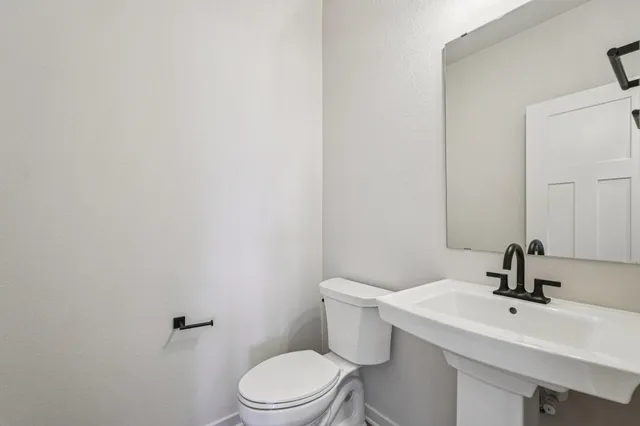 $734,900 | 9902 North Migratory Lane, Mequon, WI 53097