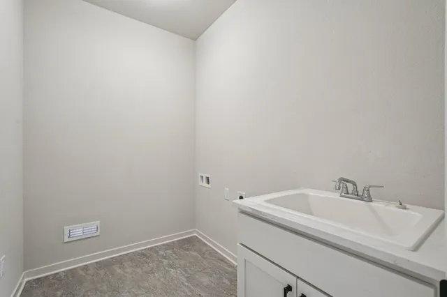 $734,900 | 9902 North Migratory Lane, Mequon, WI 53097