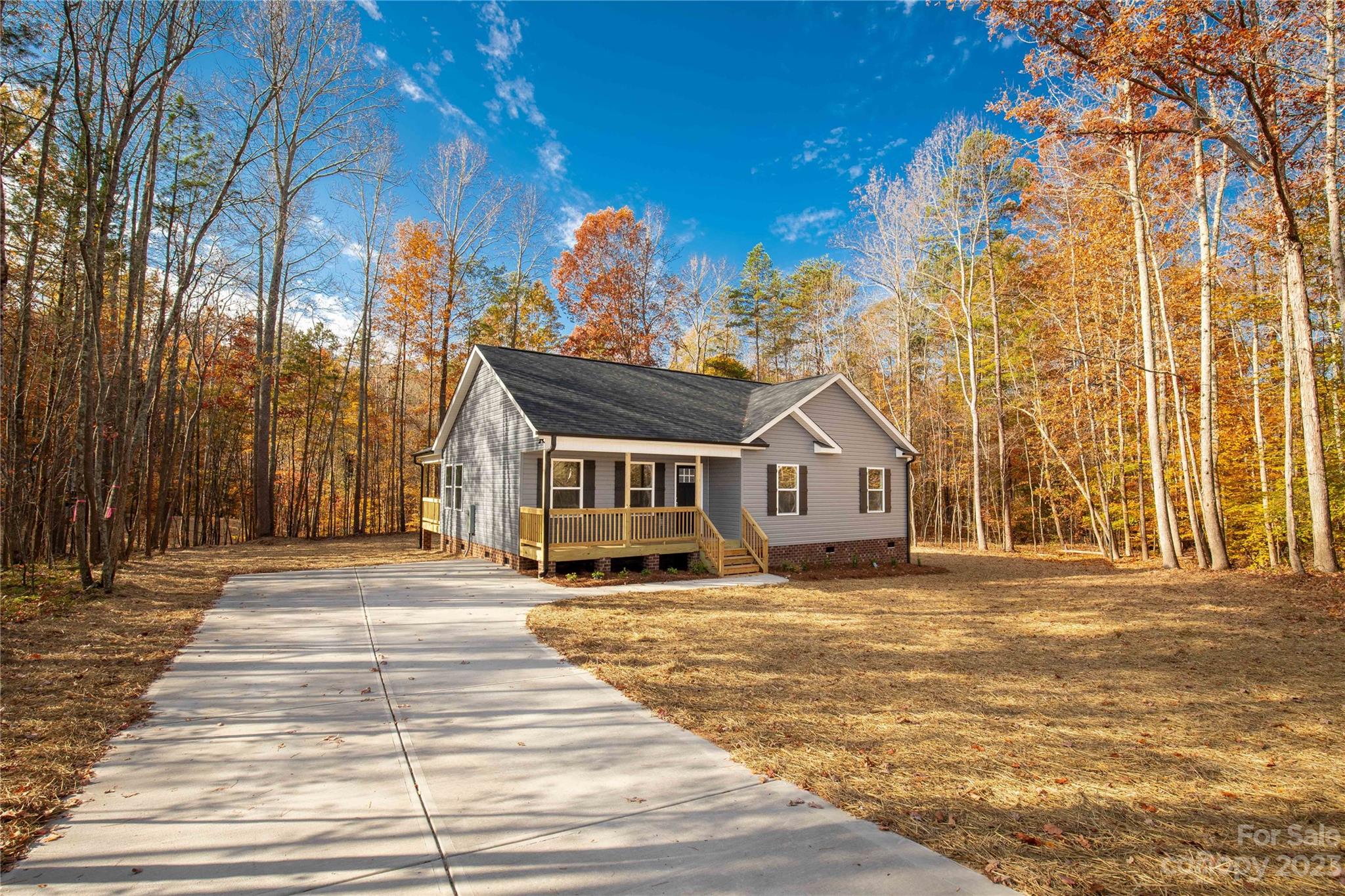 1191 Legion Road Hickory Grove, SC 29717 - Photo 2 of 32 a front view of a house with a yard
