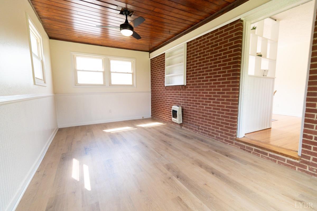 3437 Wards Road Altavista, VA 24517 - Photo 16 of 26 Gallery Image 16