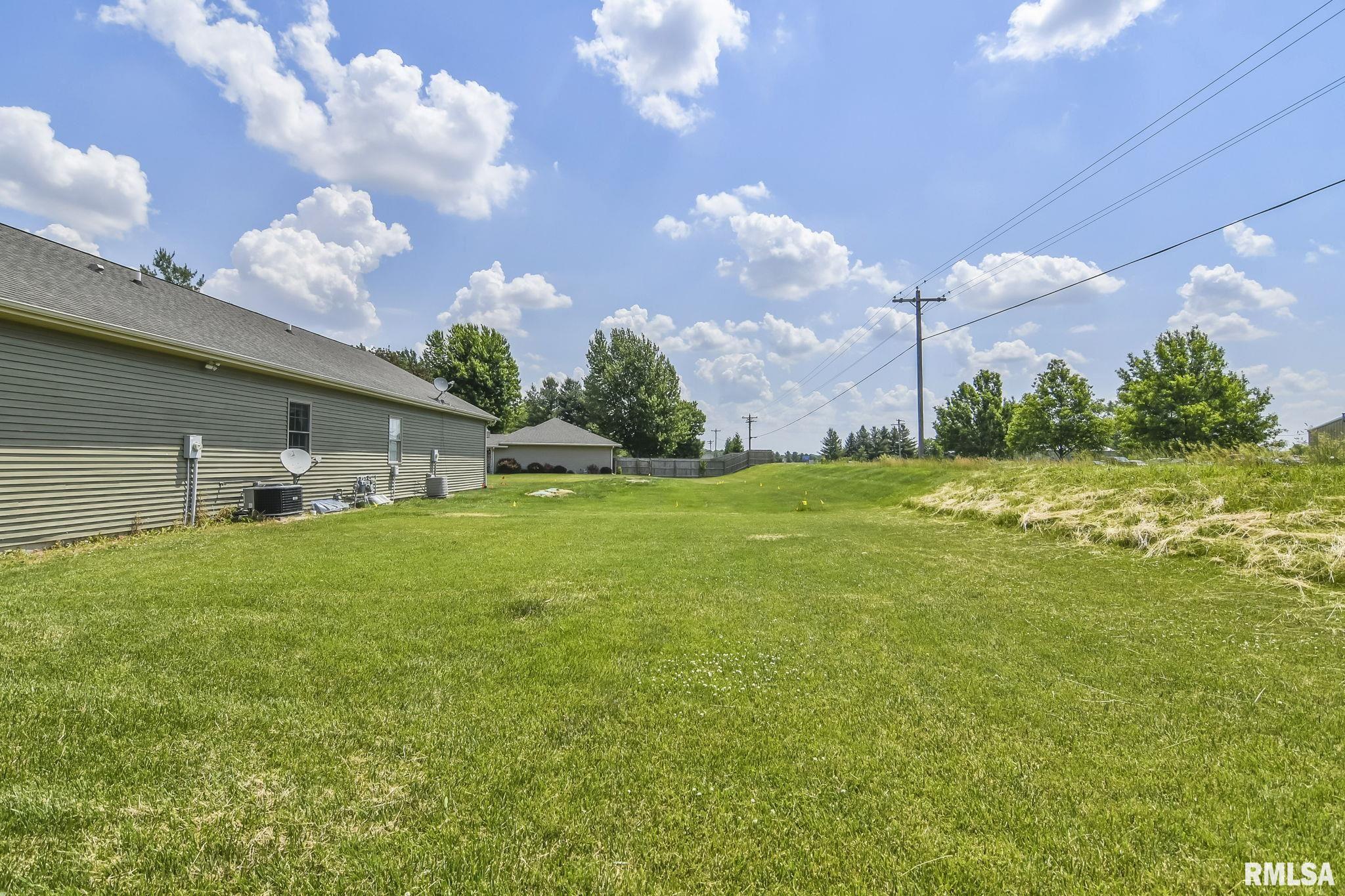 19459 Pinecrest Road Petersburg, IL 62675 - Photo 24 of 26