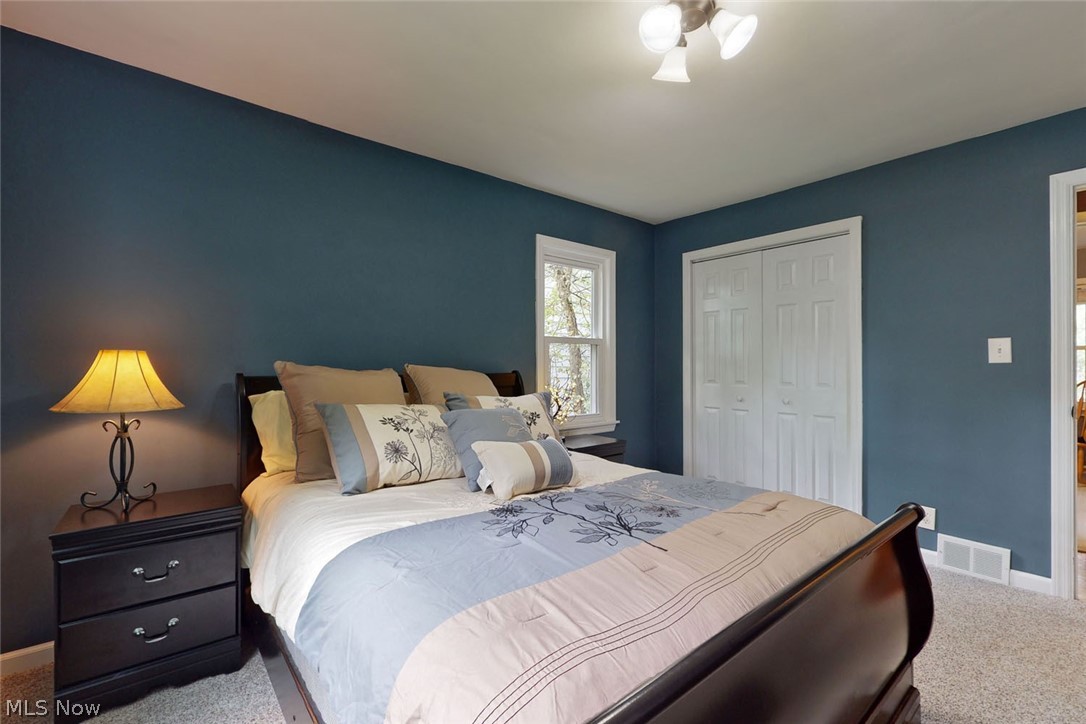 1340 Haverston Road Cleveland, OH 44124 - Photo 15 of 24
