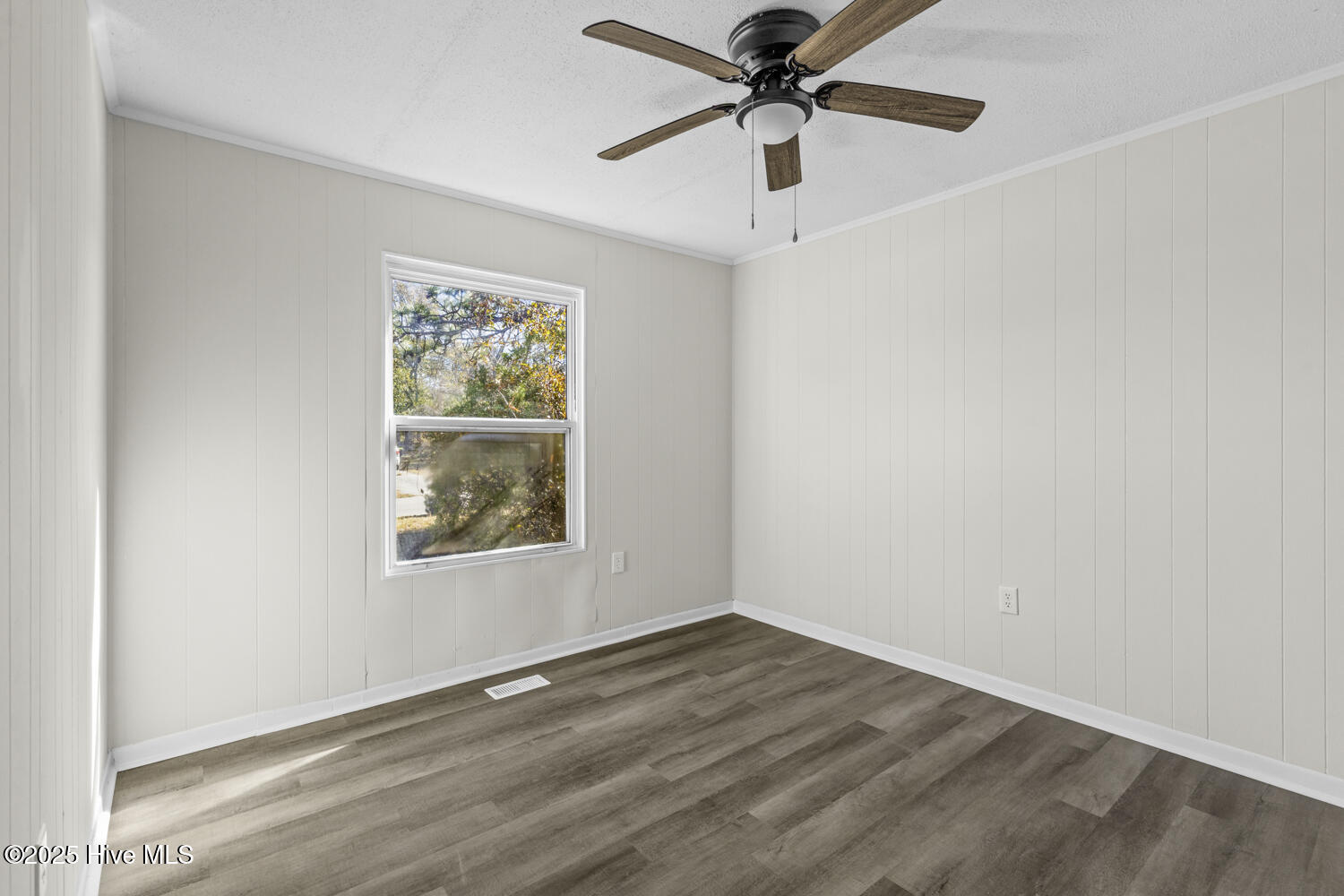 81 Crown Point Road Hubert, NC 28539 - Photo 12 of 21 crown-12