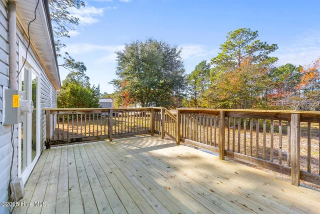 $208,900 | 81 Crown Point Road, Hubert, NC 28539