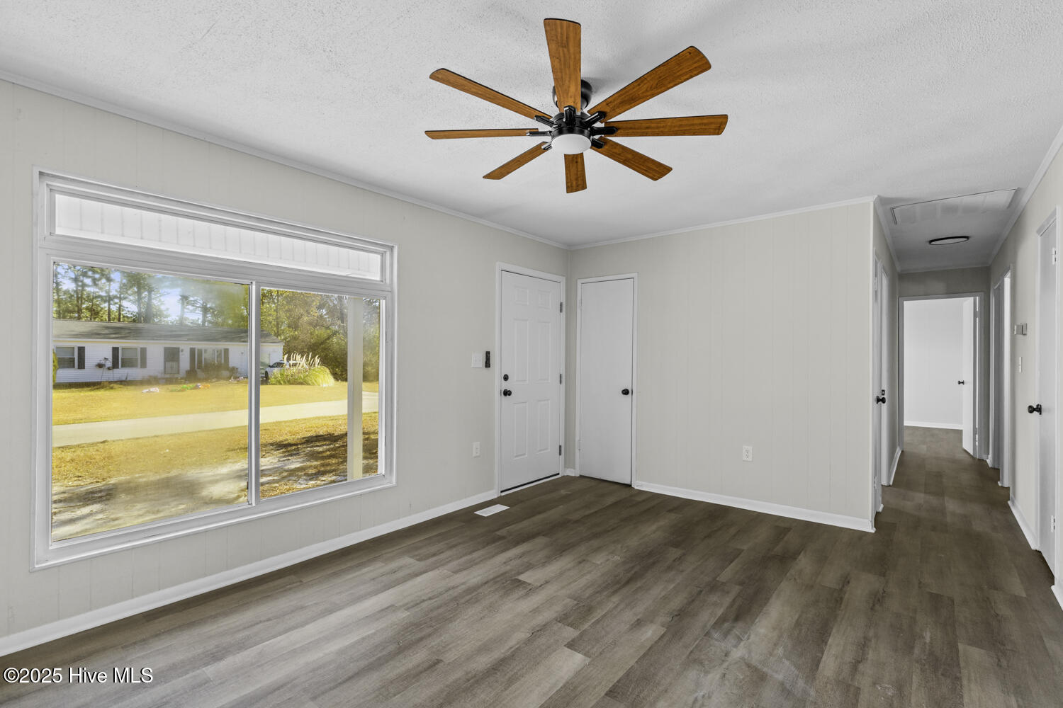 81 Crown Point Road Hubert, NC 28539 - Photo 5 of 21 crown-5