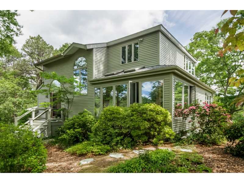 41 Laurel Ridge Road South Kingstown, RI 02879 - Photo 3 of 25 Exterior Front.