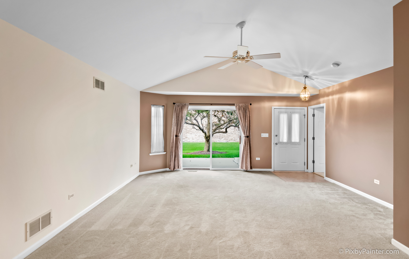 5714 Fieldstone Trail McHenry, IL 60050 - Photo 9 of 28 a view of a room with windows and ceiling fan