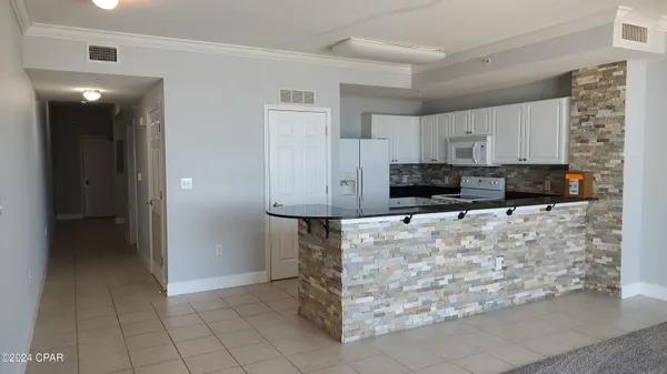 $1,950 | 16819 Front Beach Road, Unit 306, Panama City Beach, FL 32413