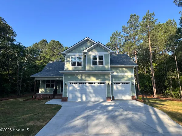 $400,000 | 636 Willow Lane, Vass, NC 28394
