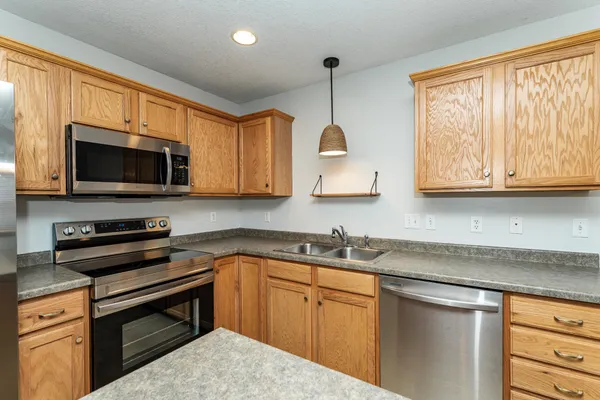 $219,900 | 106 2nd Avenue Northeast, Unit C, Kasson, MN 55944