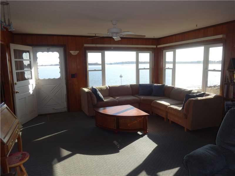 35 Bridge Street Biddeford, ME 04005 - Photo 5 of 12 Living Room. Extraordinary views!
