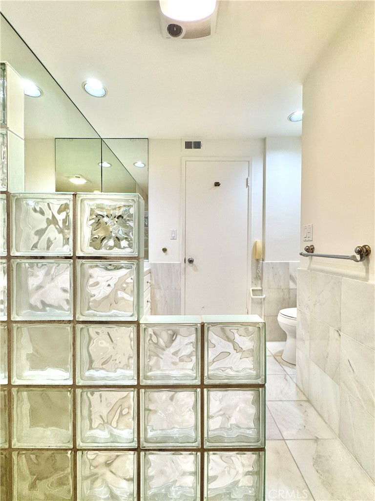 2821 Colt Road Rancho Palos Verdes, CA 90275 - Photo 29 of 42 a bathroom with a shower