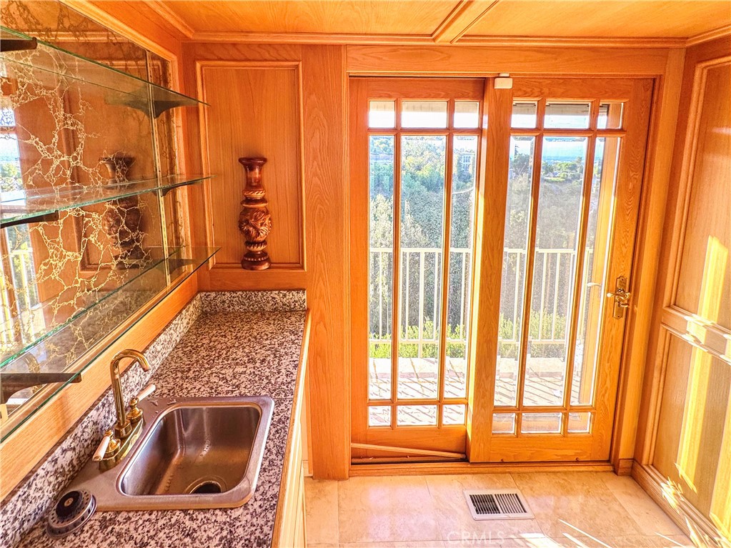 2821 Colt Road Rancho Palos Verdes, CA 90275 - Photo 5 of 42