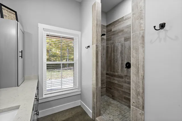 $1,500,000 | 594 Highway 100, Centerville, TN 37033