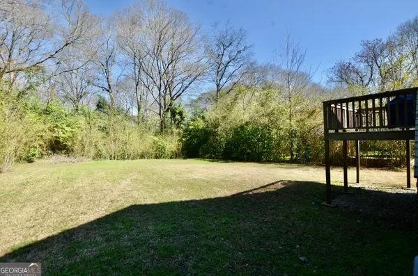 a view of an outdoor space and a yard