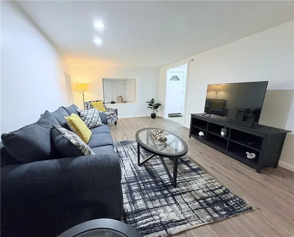 $4,700 | 3 Edyth Street, Pittsford, NY 14625