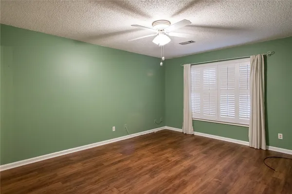 $199,000 | 810 St Marys Drive, Waycross, GA 31501