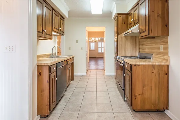 $199,000 | 810 St Marys Drive, Waycross, GA 31501