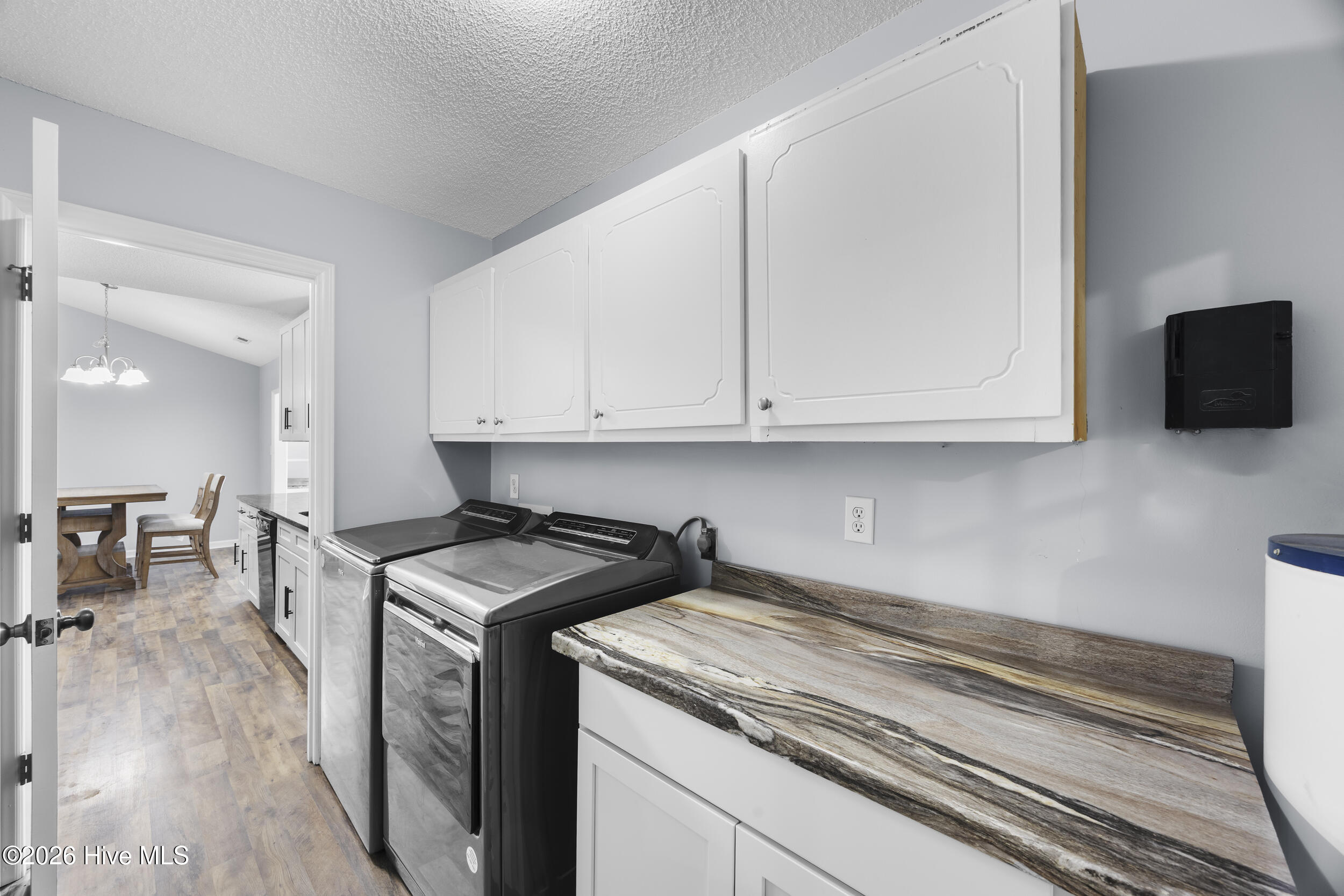 314 Dayrell Drive Hubert, NC 28539 - Photo 31 of 51 30_kitchen