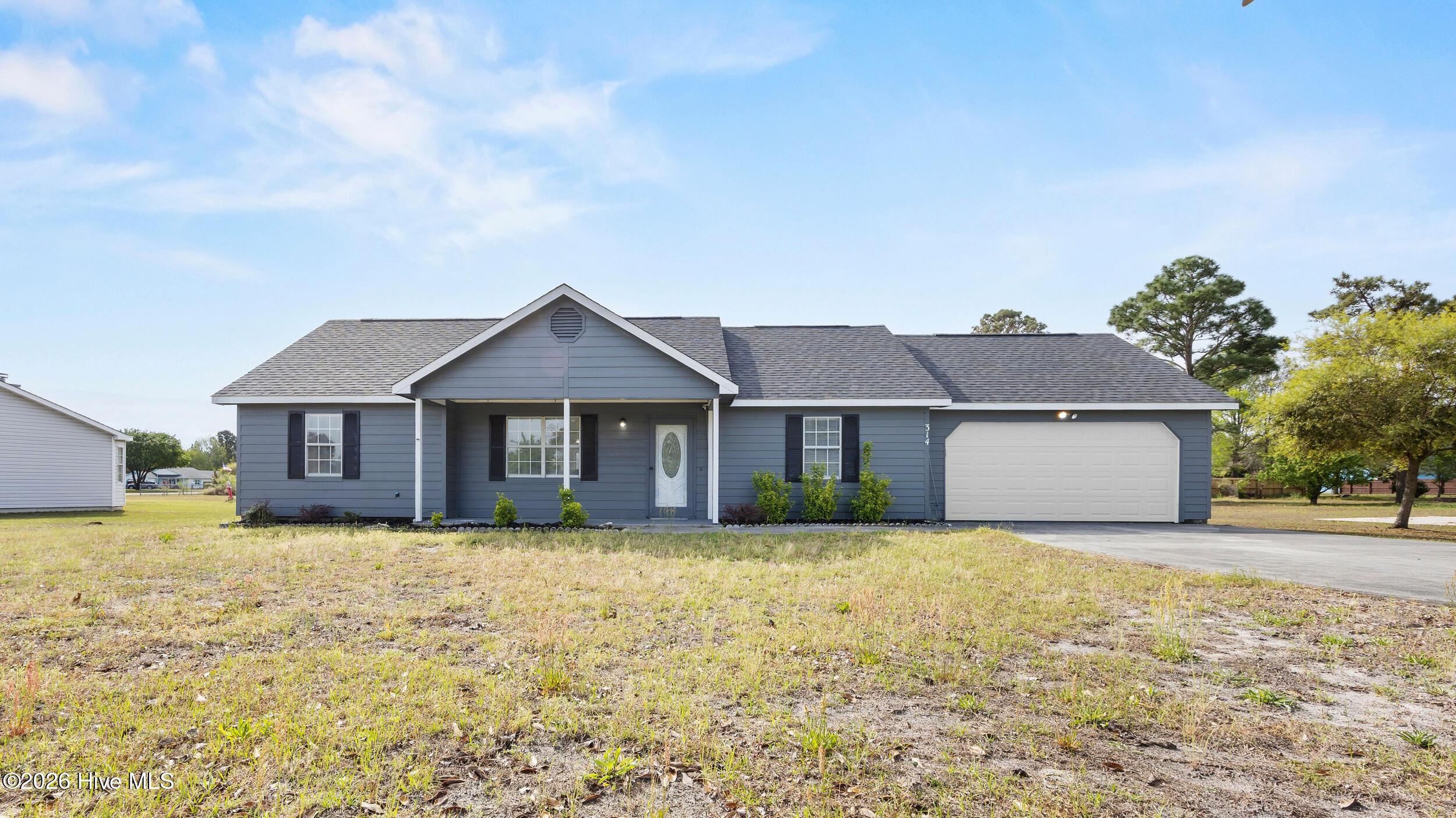314 Dayrell Drive Hubert, NC 28539 - Photo 3 of 51 3_front exterior