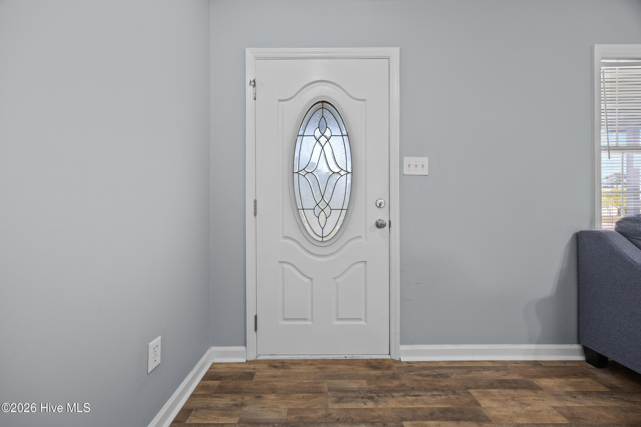 314 Dayrell Drive Hubert, NC 28539 - Photo 8 of 51 8_foyer