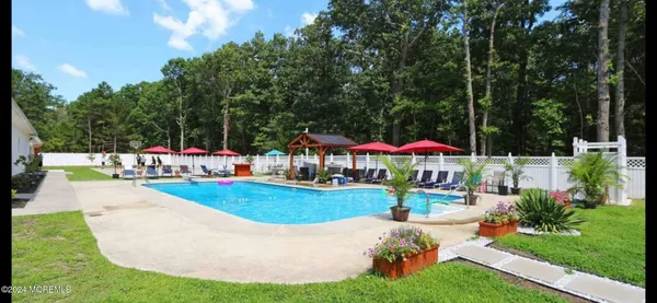 $689,000 | 109 Cates Road, Egg Harbor Township, NJ 08234