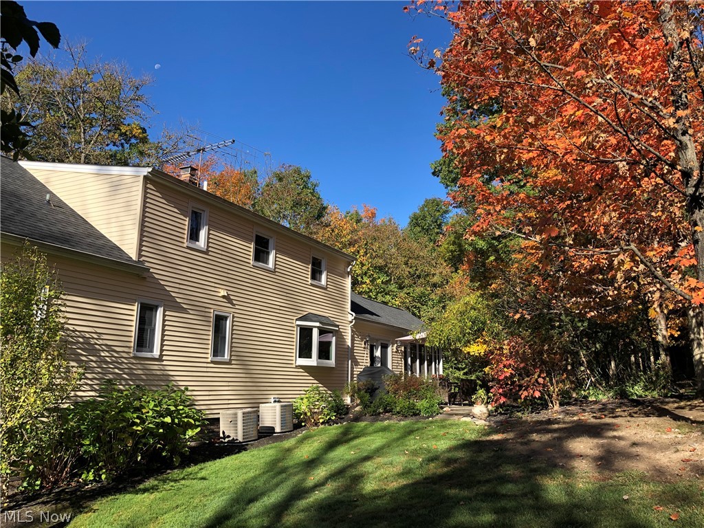 530 Falls Road Chagrin Falls, OH 44022 - Photo 30 of 34 Rear view