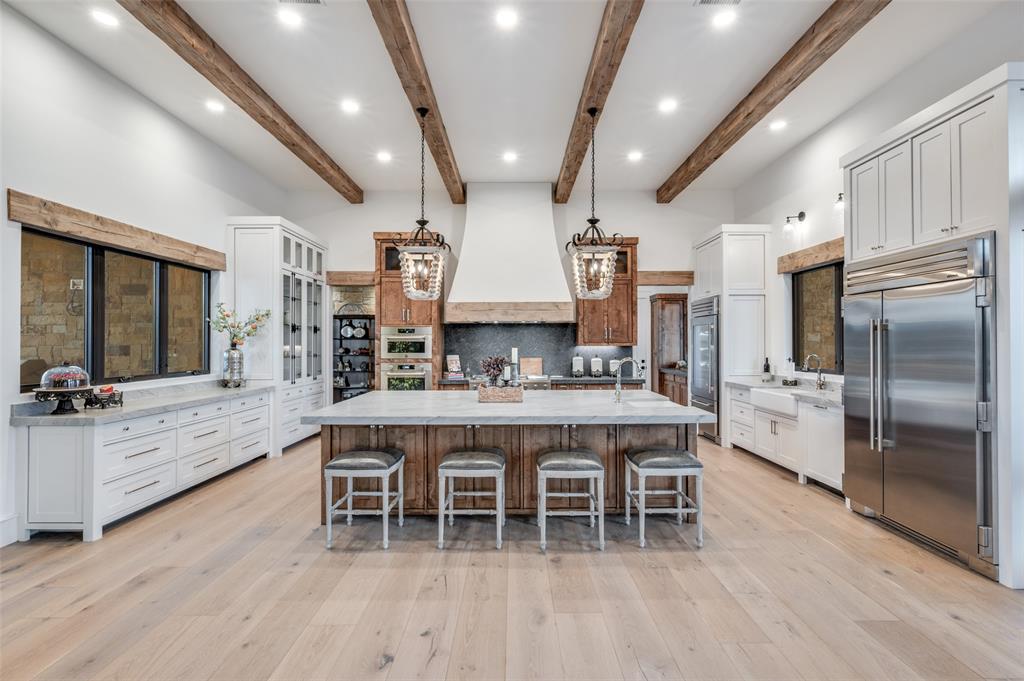 5165 Hartlee Field Road Denton, TX 76208 - Photo 6 of 39