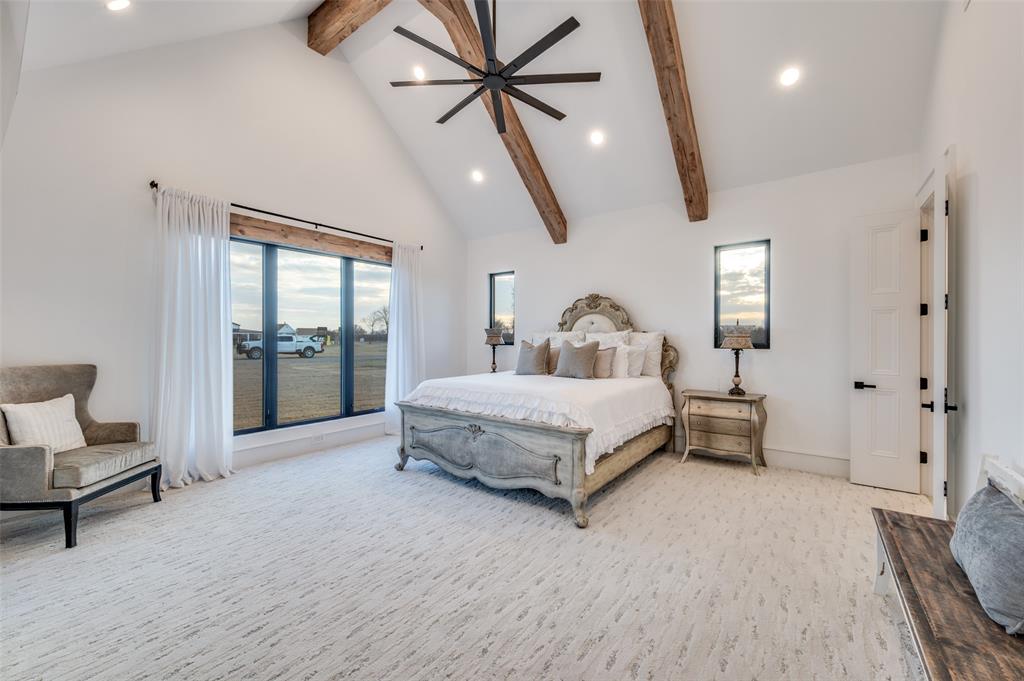 5165 Hartlee Field Road Denton, TX 76208 - Photo 8 of 39