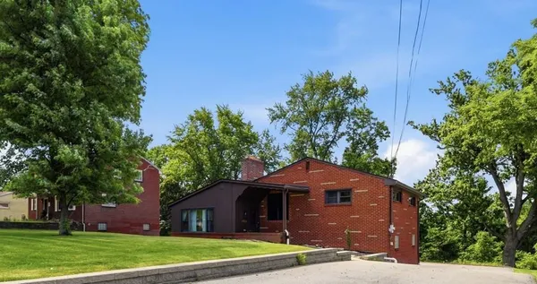 $249,900 | 4404 Gateway Drive, Monroeville, PA 15146
