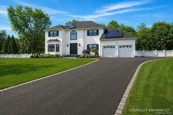 $1,200,000 | 20 Chateau Drive, Manorville, NY 11949