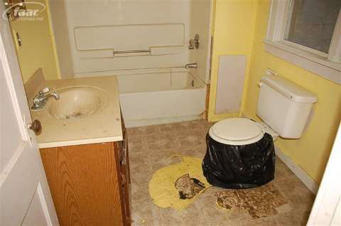 6054 Flushing Road Flushing, MI 48433 - Photo 10 of 12 20384417-9.JPG
