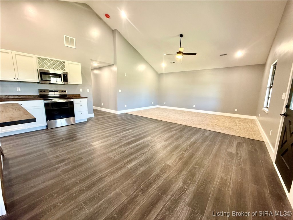 810 Castetter Road Henryville, IN 47126 - Photo 10 of 50