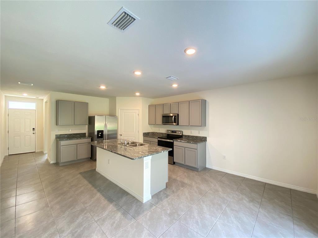 113 Hickory Course Loop Ocala, FL 34472 - Photo 7 of 37