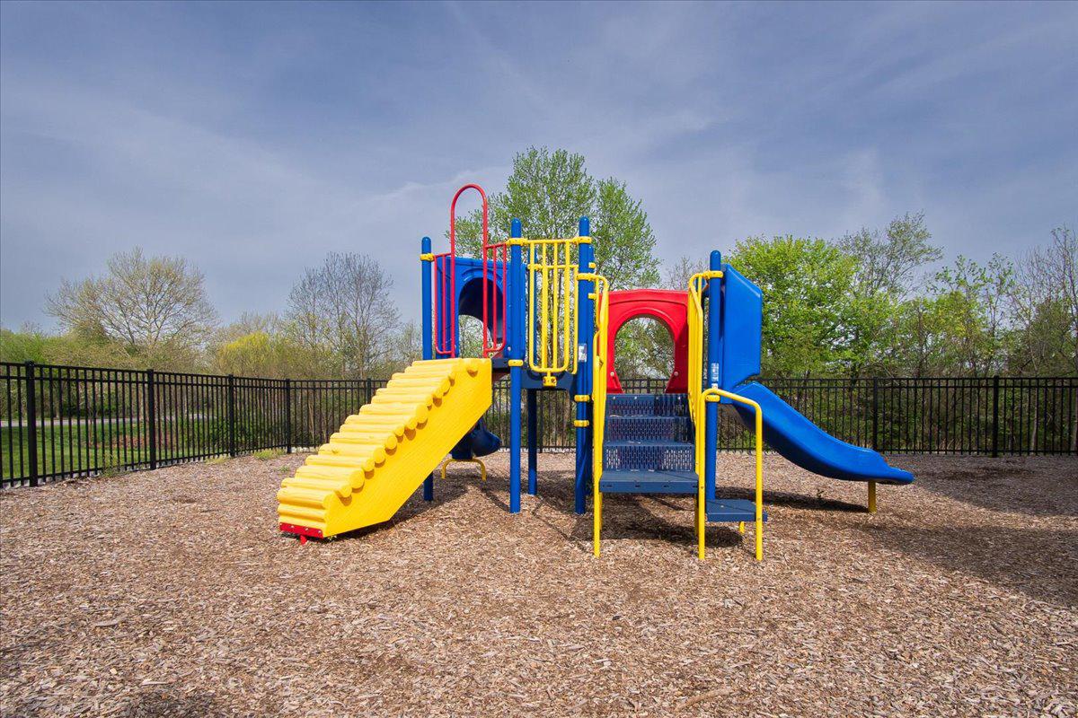 2610 Warren Way, Unit 37 Frederick, MD 21701 - Photo 32 of 42 a view of a park with slide