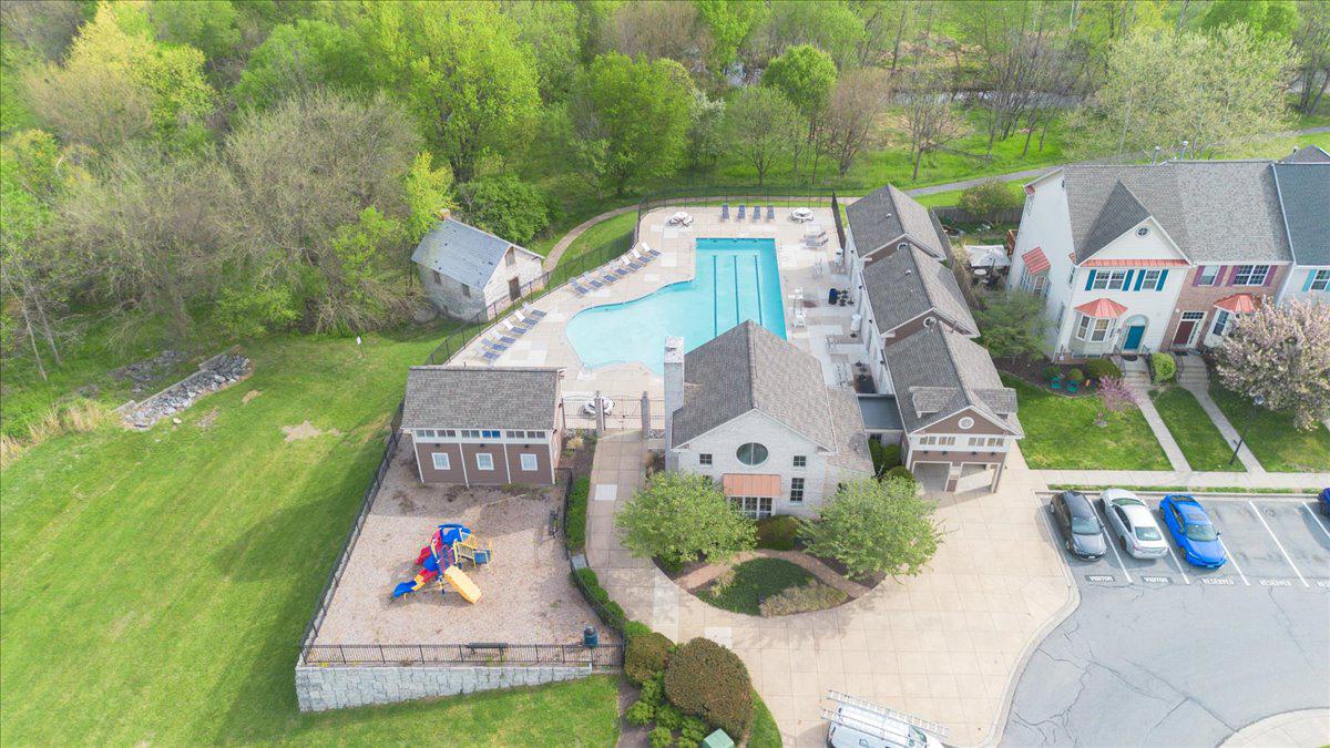 2610 Warren Way, Unit 37 Frederick, MD 21701 - Photo 35 of 42 an aerial view of a house