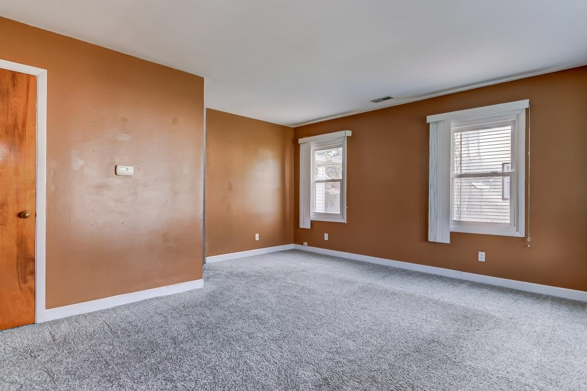 1708 Albert Street Springfield, IL 62702 - Photo 6 of 28