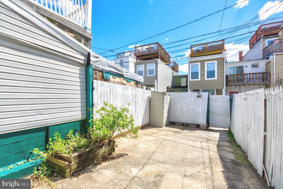 1139 Hull Street Baltimore, MD 21230 - Photo 3 of 9