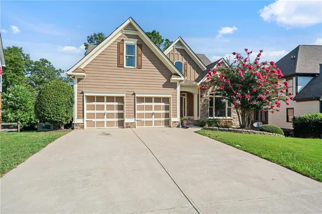 $465,000 | 16 Creekview Drive, Cartersville, GA 30120