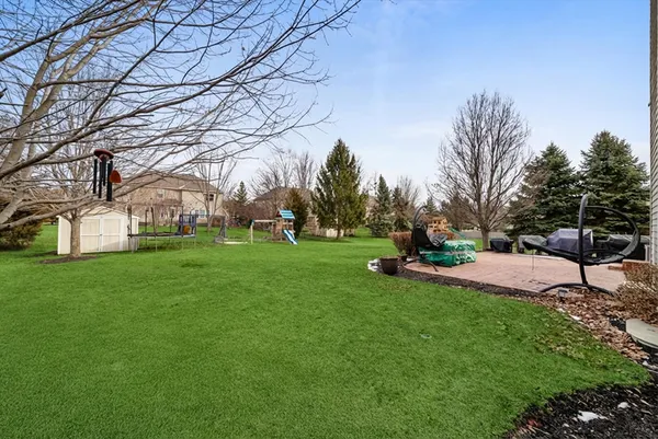 $625,000 | 443 Glover Drive, North Aurora, IL 60542