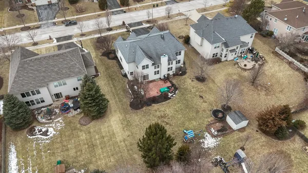 $625,000 | 443 Glover Drive, North Aurora, IL 60542