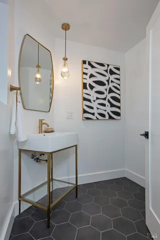 $2,999,950 | 3400 Matanzas Creek Lane, Santa Rosa, CA 95404