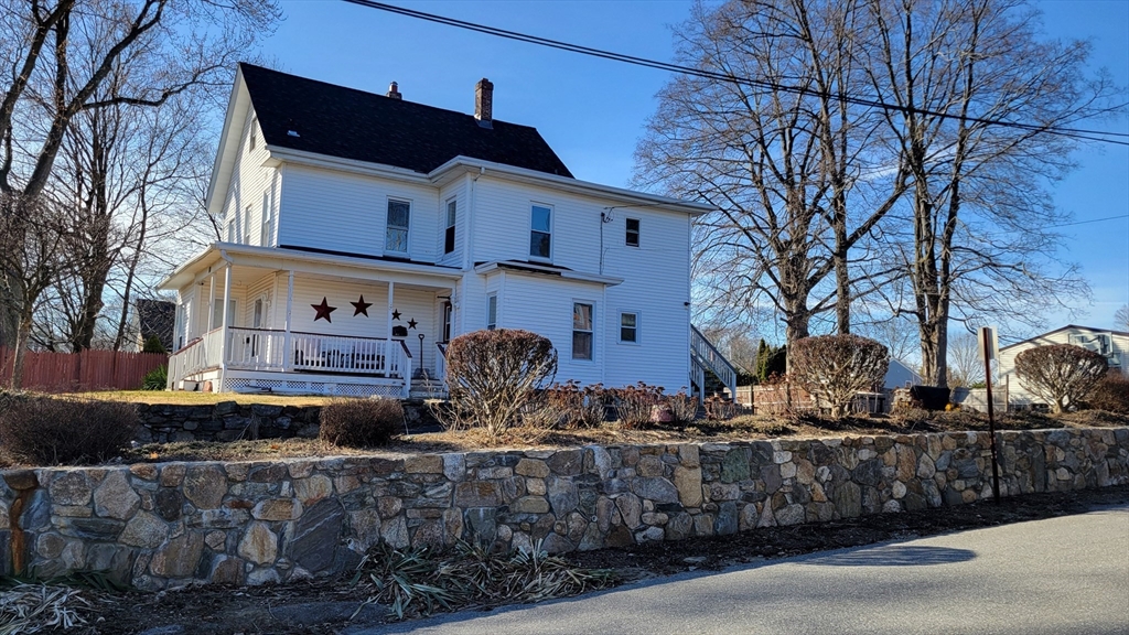 10 Marion Street, Unit 2 Hudson, MA 01749 - Photo 2 of 29