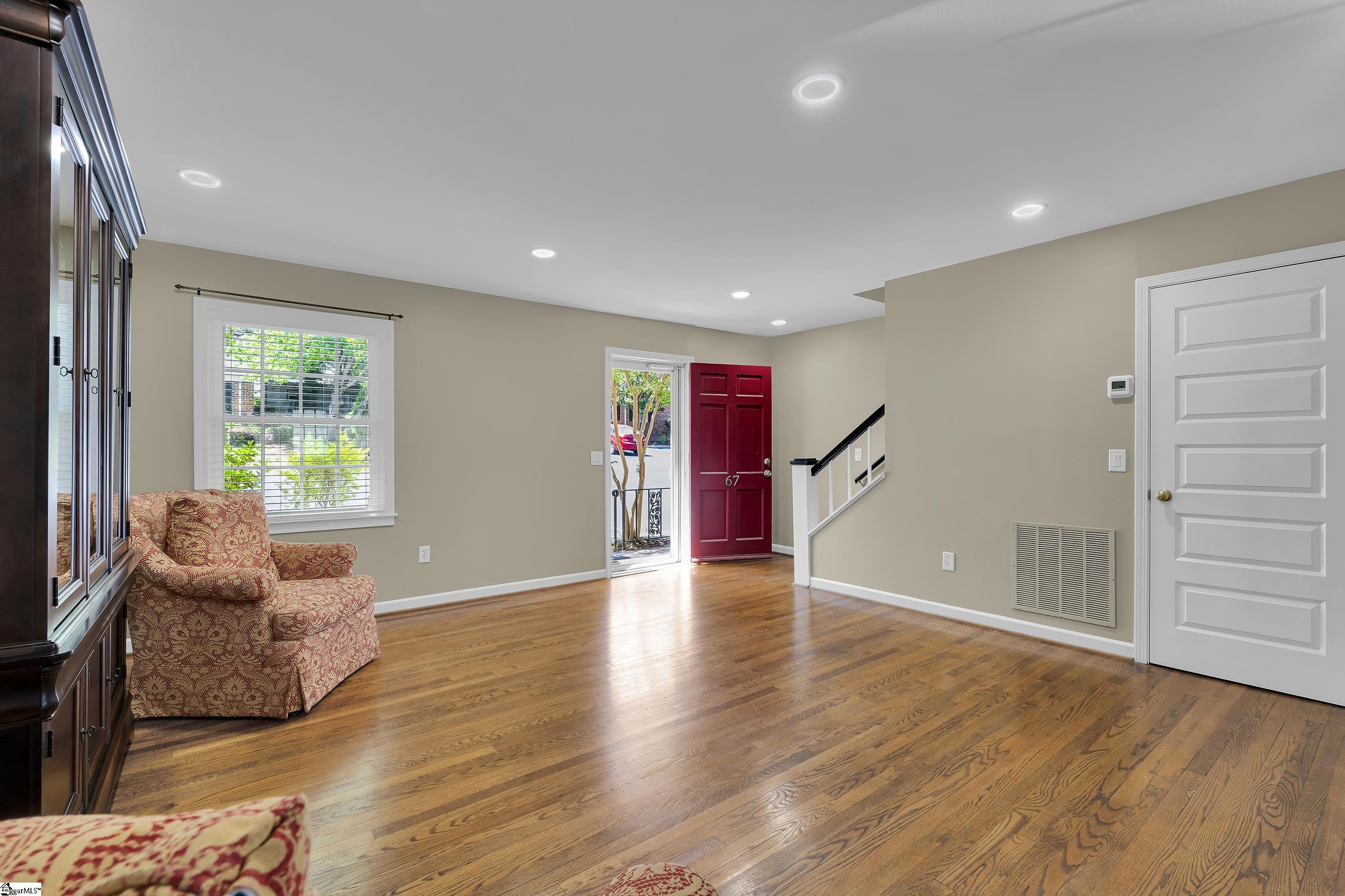 815 Edwards Road, Unit 67 Greenville, SC 29615 - Photo 3 of 22