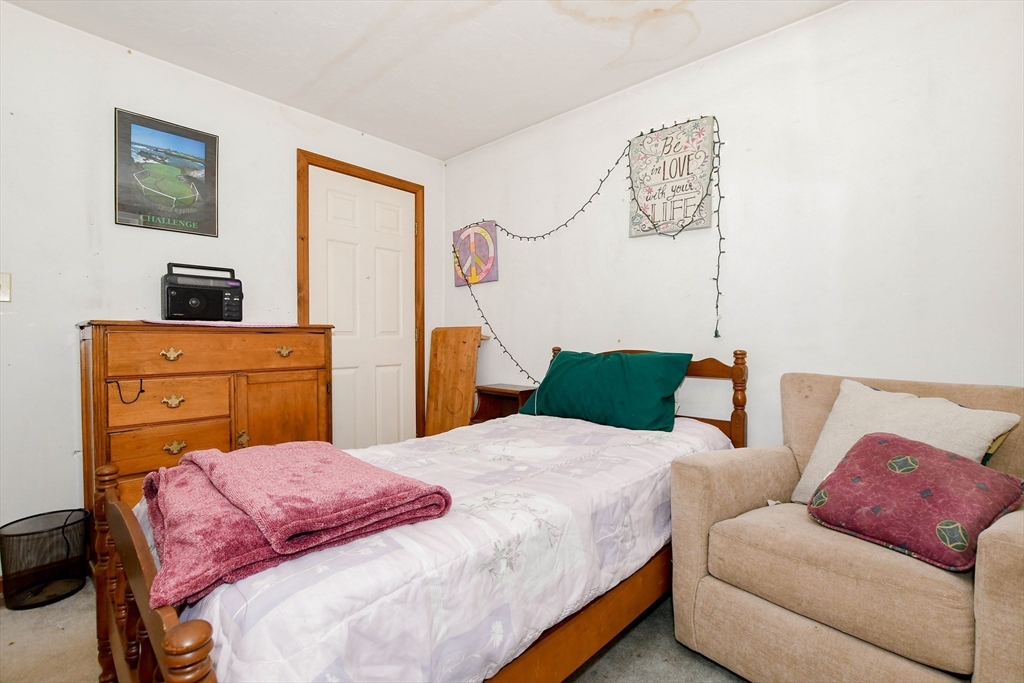 24 Heather Hill Road Bourne, MA 02532 - Photo 16 of 23