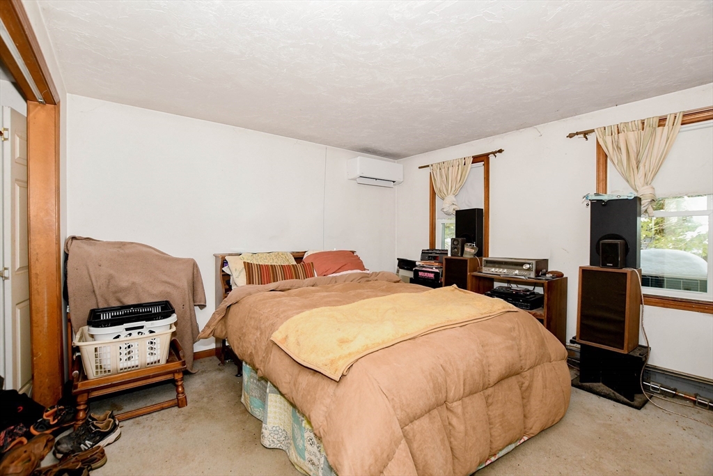 24 Heather Hill Road Bourne, MA 02532 - Photo 17 of 23